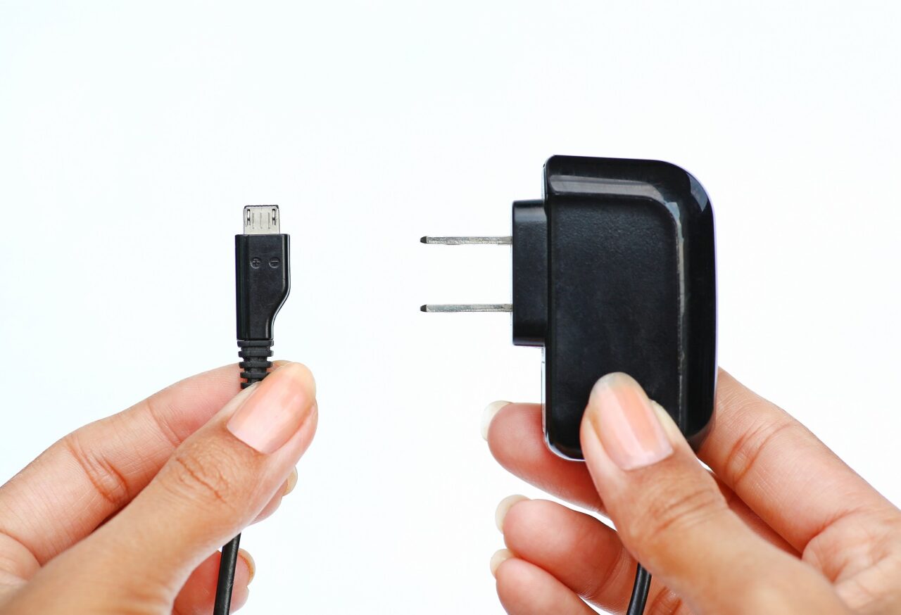 NEC】パソコンが起動しない・電源が入らない場合の対処方法とは
