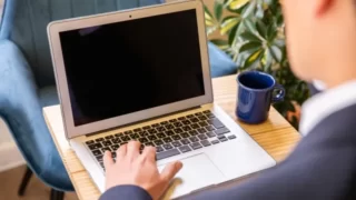 PCから普段しない音が?異音の原因や対処法を徹底解説