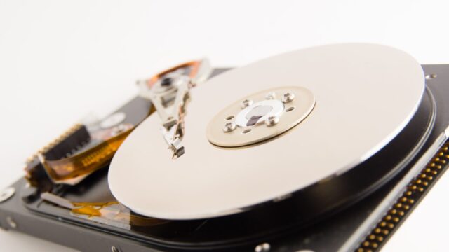 ハードディスク（HDD）から「ガリガリ」と音がうるさい時の原因と対処法を解説！